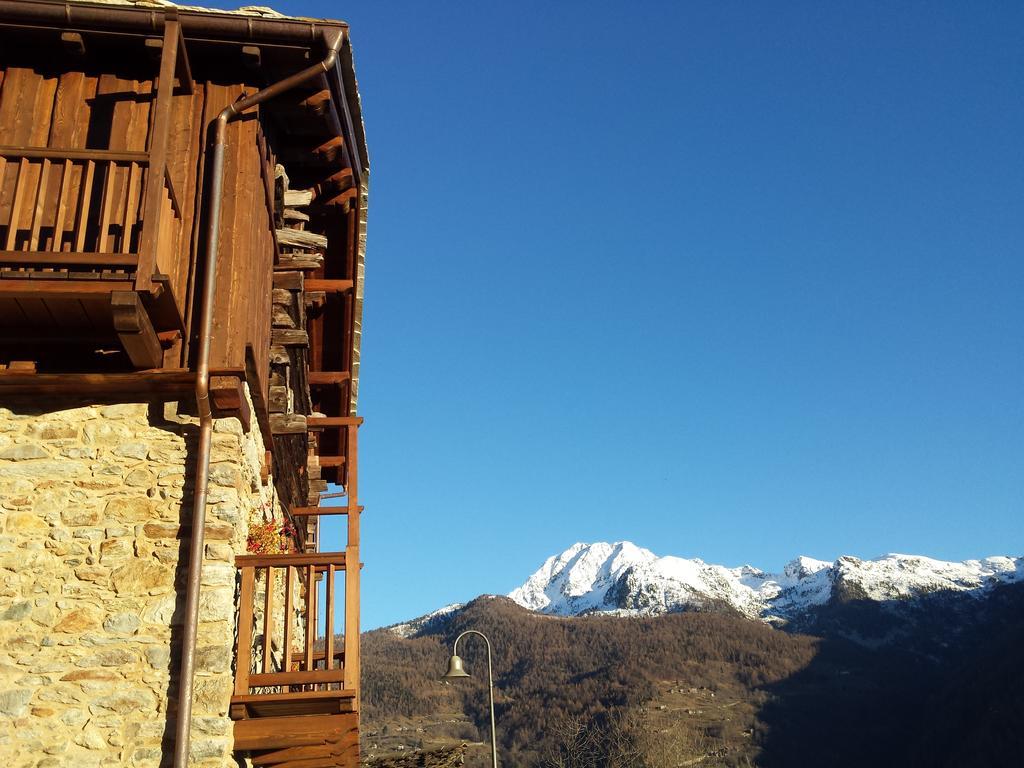Le Petit Coeur Otel Fontainemore Dış mekan fotoğraf