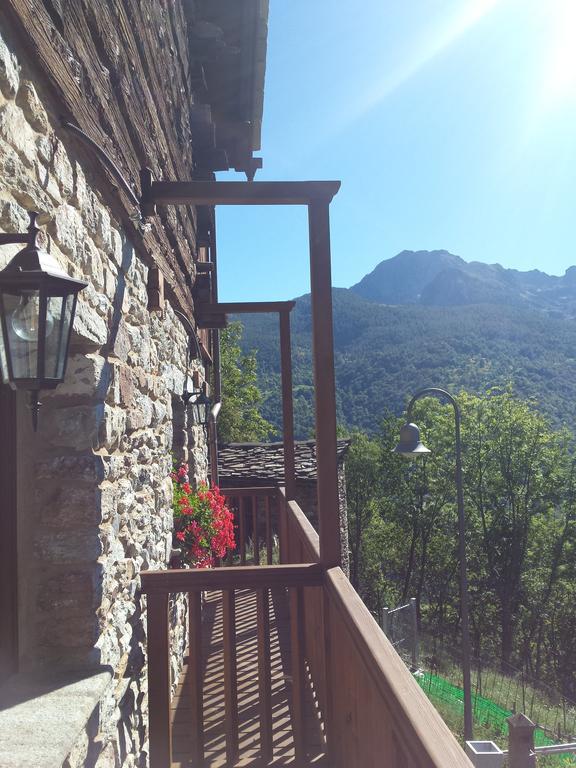 Le Petit Coeur Otel Fontainemore Dış mekan fotoğraf