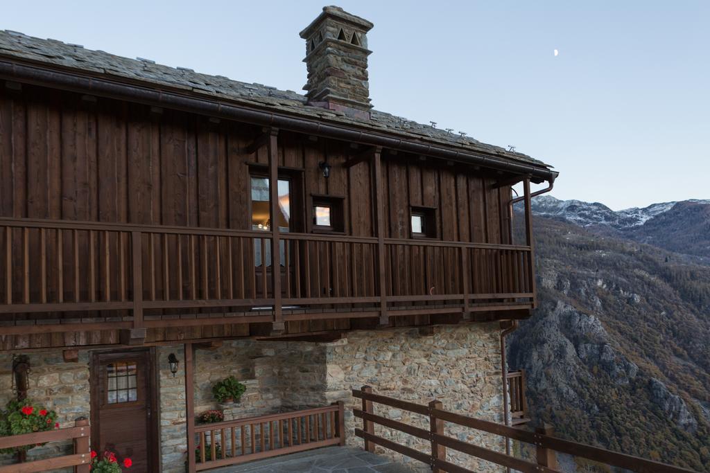 Le Petit Coeur Otel Fontainemore Dış mekan fotoğraf