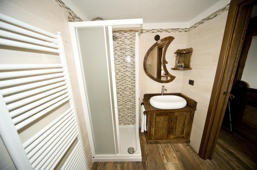Le Petit Coeur Otel Fontainemore Dış mekan fotoğraf