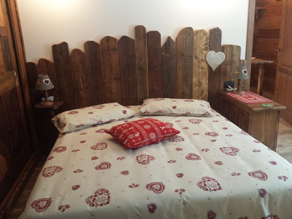 Le Petit Coeur Otel Fontainemore Dış mekan fotoğraf