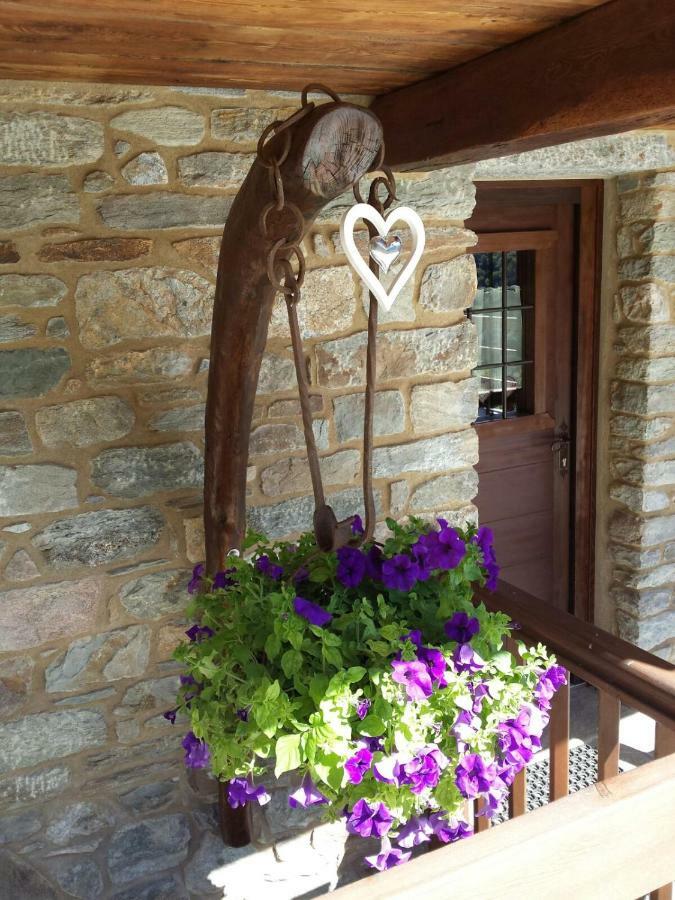 Le Petit Coeur Otel Fontainemore Dış mekan fotoğraf