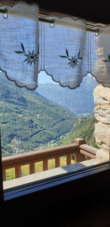 Le Petit Coeur Otel Fontainemore Dış mekan fotoğraf